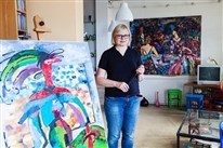 Natalia Pankova i sin konstatelj&eacute;, 1995